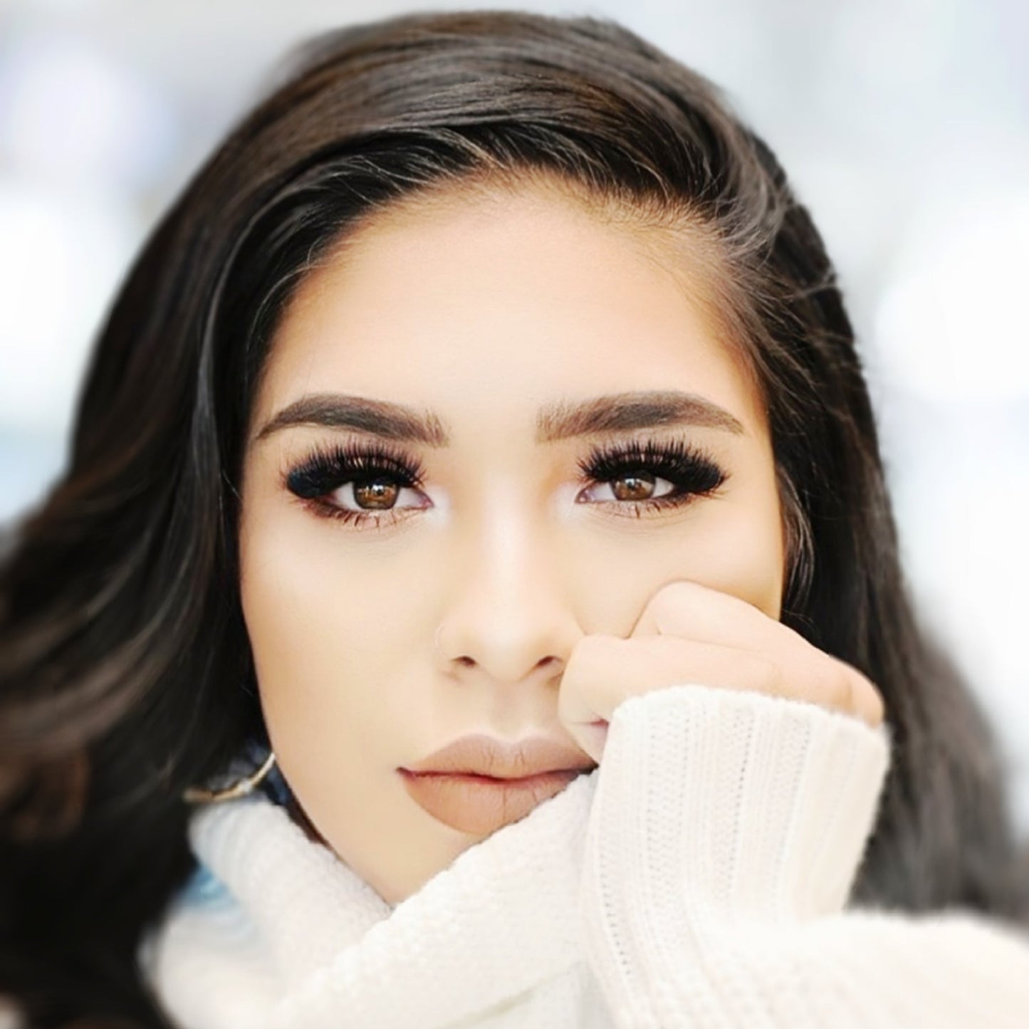 1 FULL SET OF LASHES